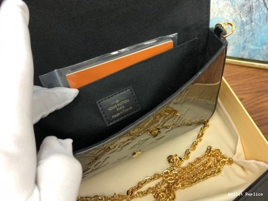 Cheap POCHETTE VUITTON LOUIS FÉLICIE 0814